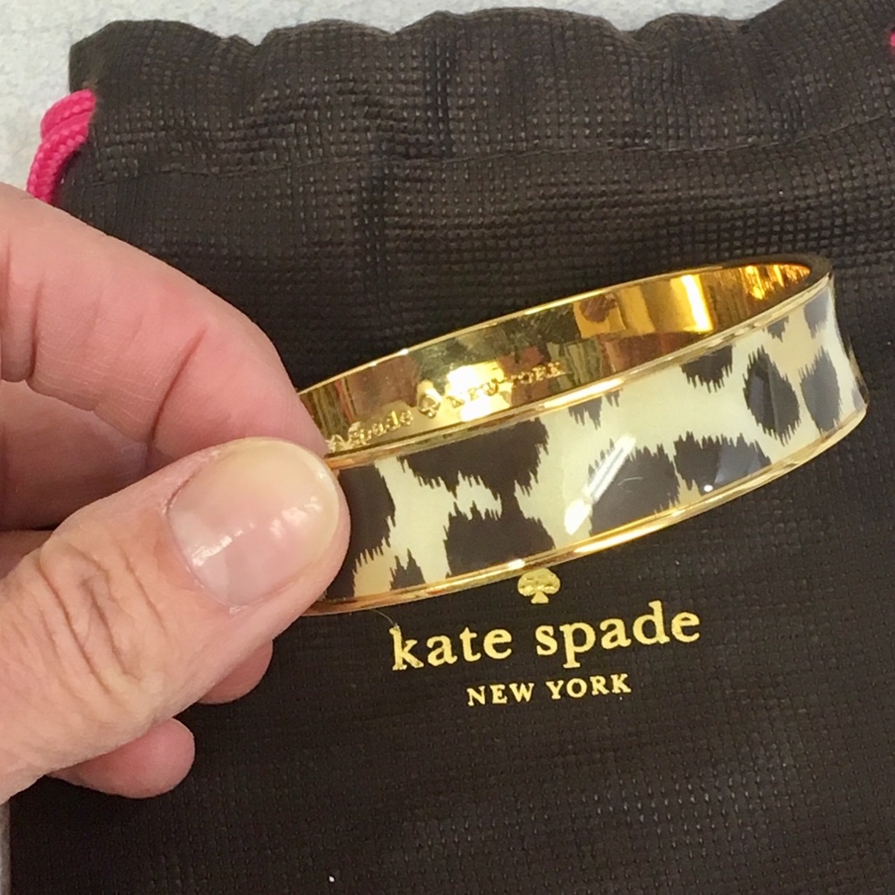 Incredible EUC kate spade leopard bangle!